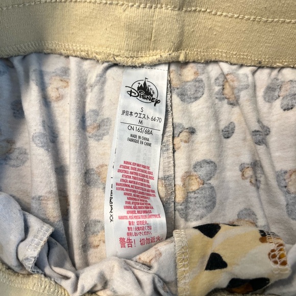 Disney Women’s Small Pajama/Lounge Pants Minnie Mouse & Pooh - Picture 7 of 7